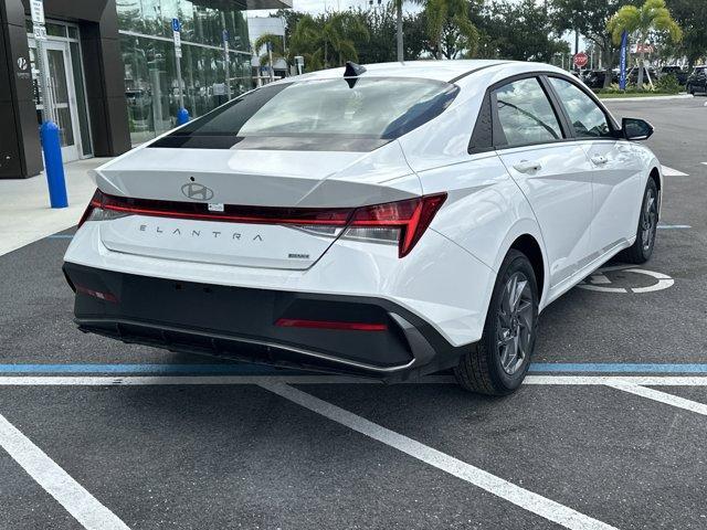 new 2025 Hyundai ELANTRA HEV car, priced at $26,930
