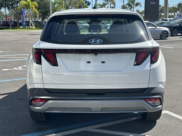 new 2025 Hyundai Tucson car, priced at $30,202