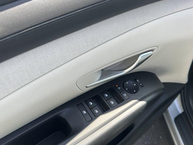 new 2025 Hyundai Tucson car, priced at $34,300