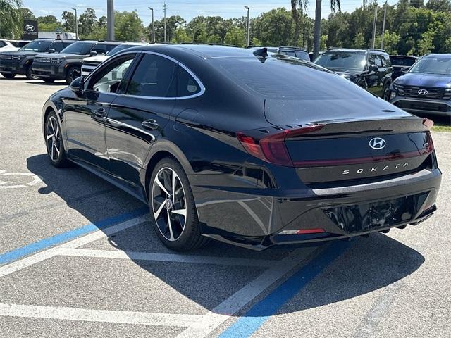 used 2022 Hyundai Sonata car, priced at $21,463