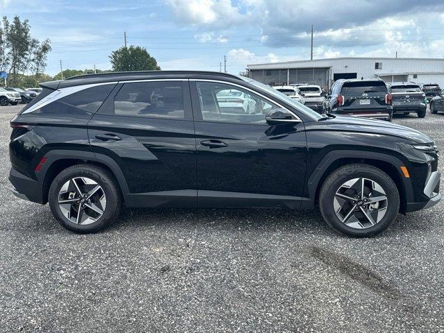 new 2025 Hyundai Tucson car, priced at $32,470