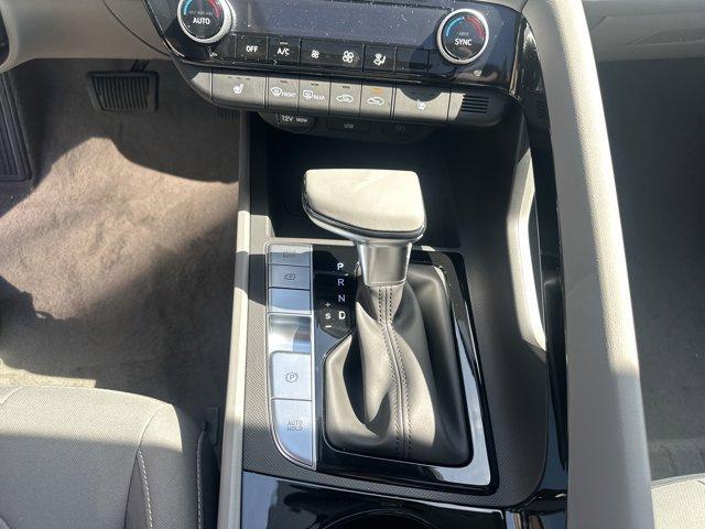 new 2025 Hyundai Elantra car, priced at $27,485