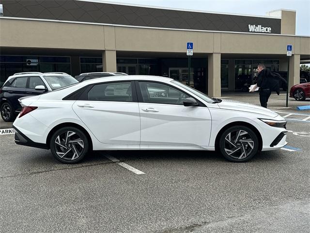 new 2025 Hyundai ELANTRA HEV car, priced at $28,763