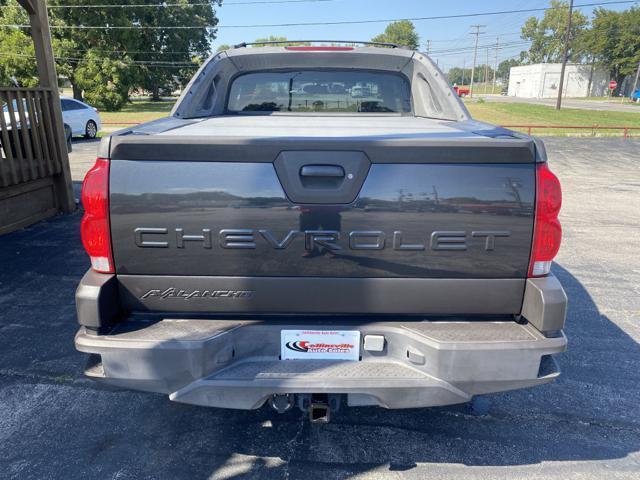 used 2003 Chevrolet Avalanche car, priced at $15,995