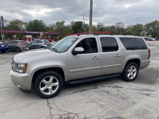 used 2008 Chevrolet Suburban car, priced at $14,995