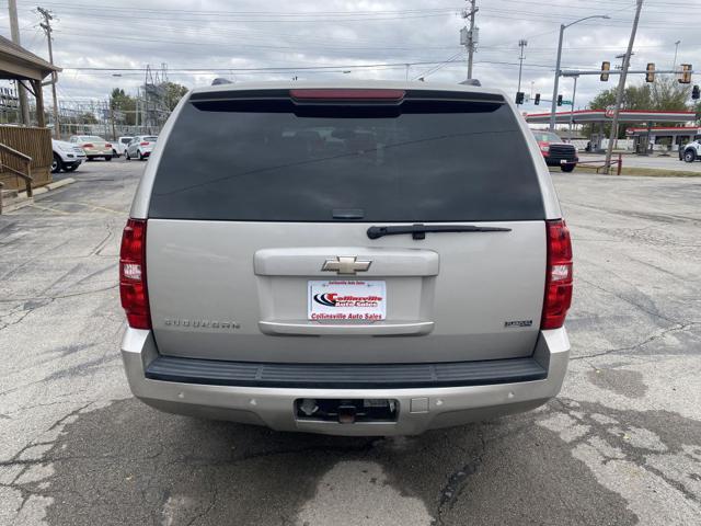 used 2008 Chevrolet Suburban car, priced at $14,995