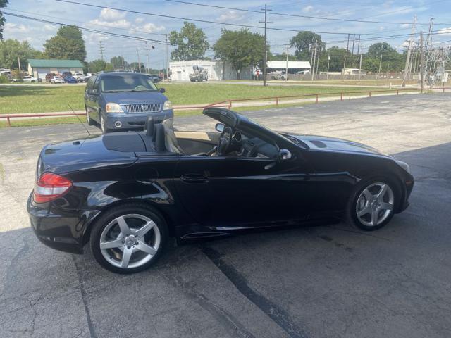 used 2006 Mercedes-Benz SLK-Class car, priced at $11,995