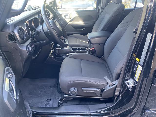 used 2022 Jeep Gladiator car, priced at $29,995