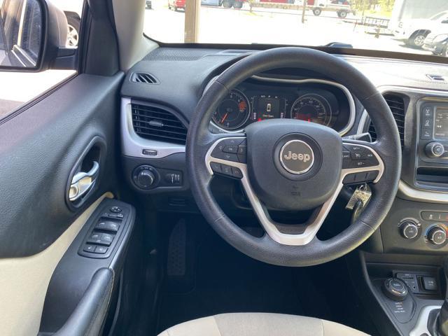 used 2016 Jeep Cherokee car, priced at $10,995