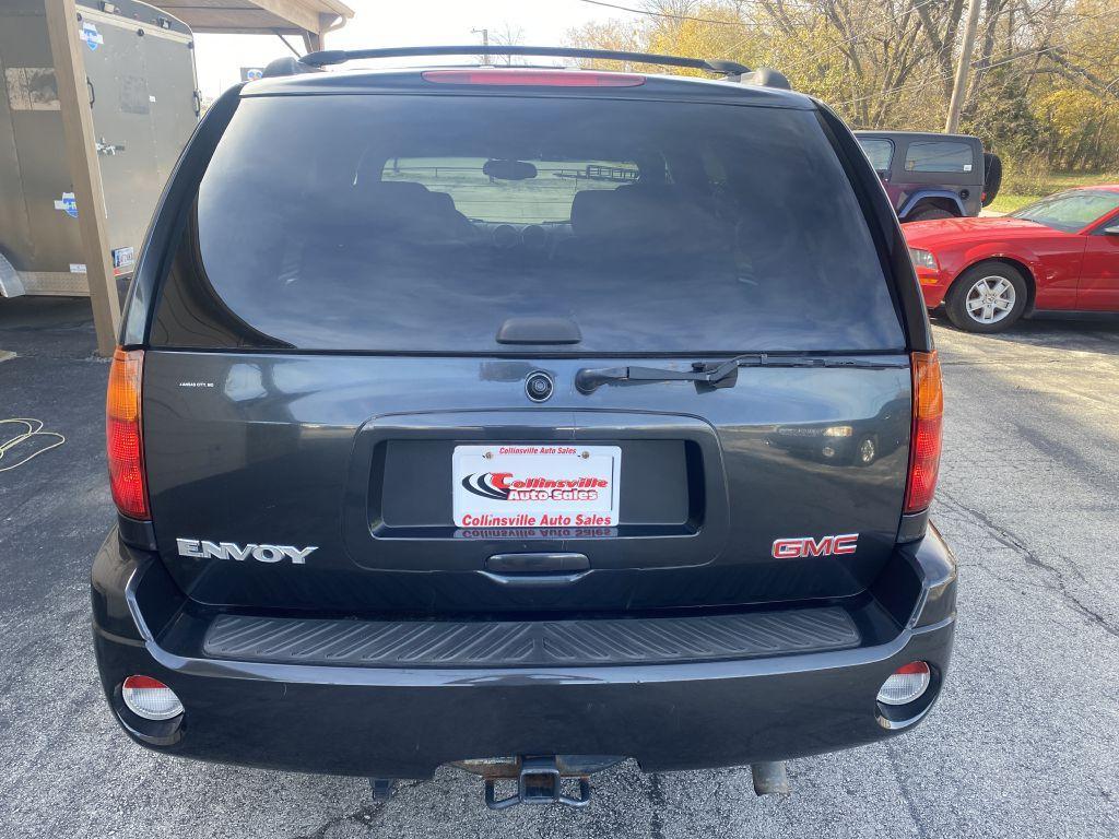 used 2004 GMC Envoy car, priced at $7,695