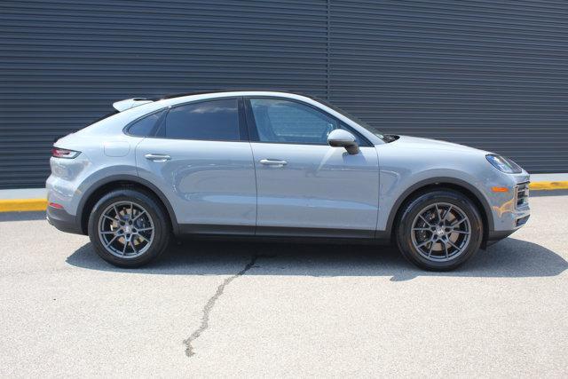 new 2025 Porsche Cayenne car, priced at $105,465