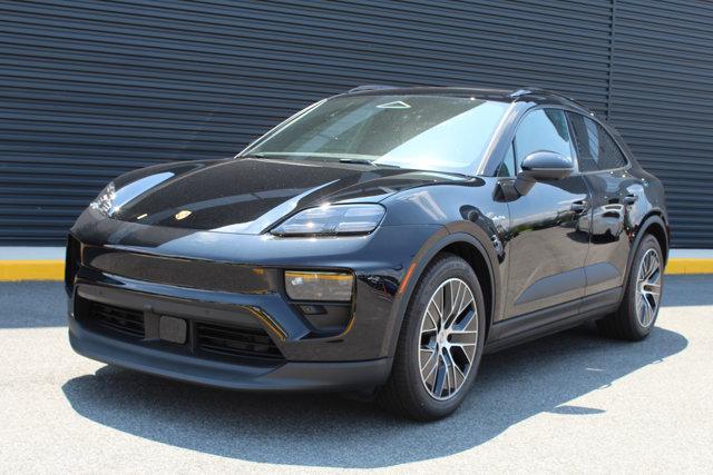 new 2025 Porsche Macan car, priced at $87,665