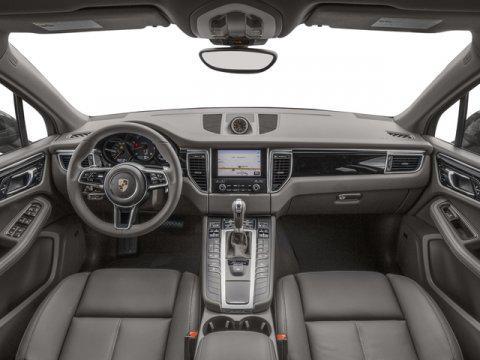 used 2018 Porsche Macan car
