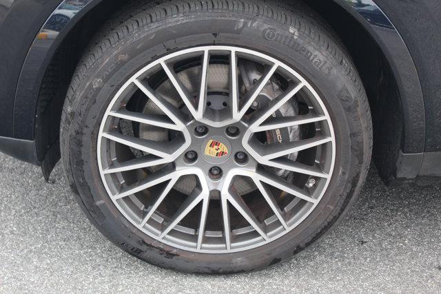 used 2022 Porsche Cayenne car, priced at $59,995