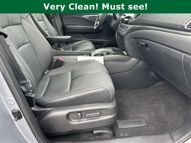 used 2022 Honda Pilot car, priced at $32,491