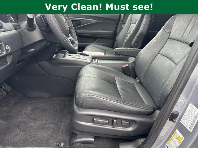 used 2022 Honda Pilot car, priced at $32,491