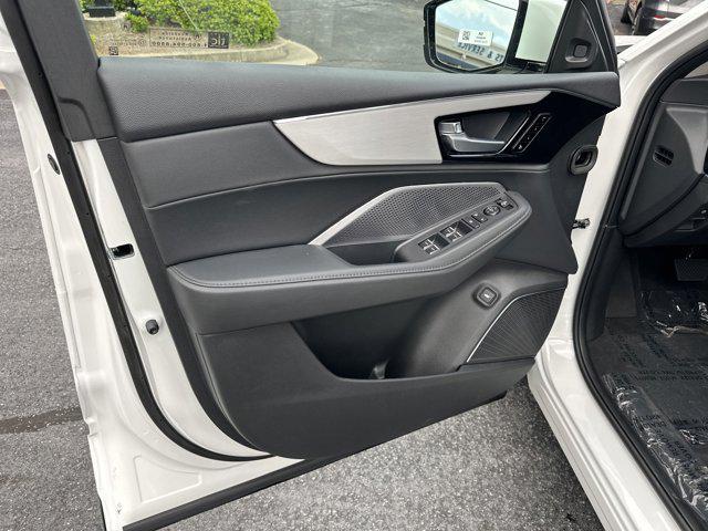 new 2025 Acura MDX car, priced at $55,350
