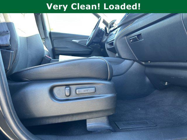 used 2022 Honda Passport car, priced at $32,491