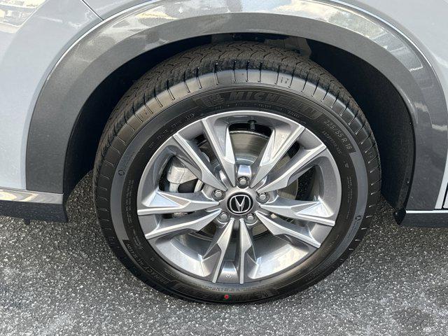 new 2025 Acura ADX car, priced at $36,950