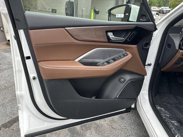 new 2025 Acura MDX car, priced at $68,250