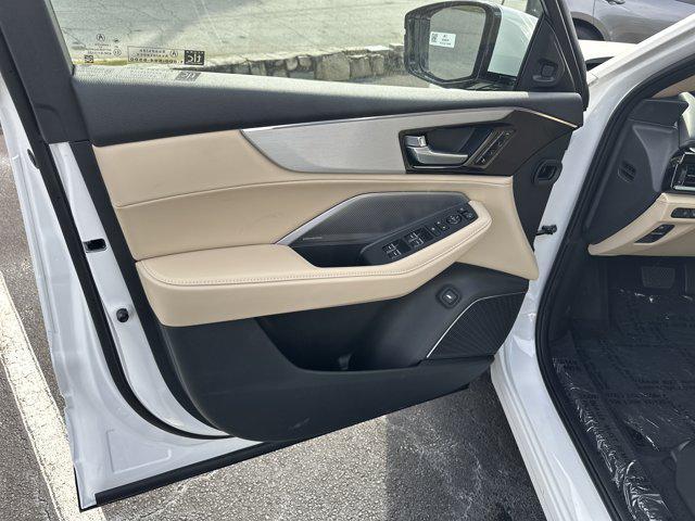 new 2026 Acura MDX car, priced at $61,350