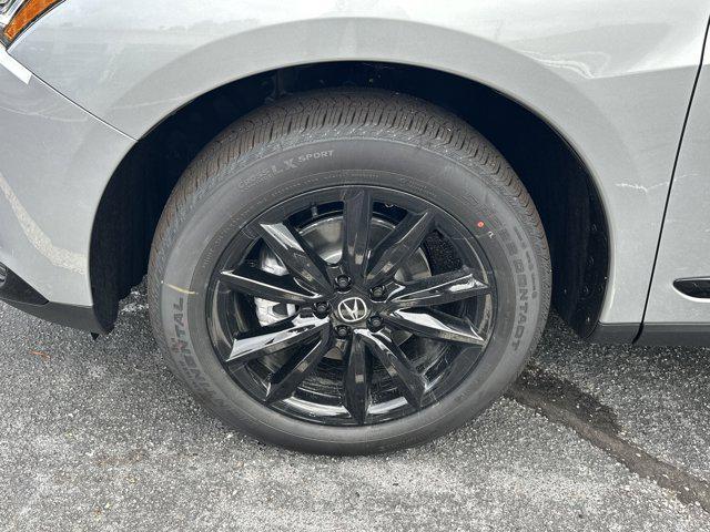 new 2025 Acura RDX car, priced at $46,050
