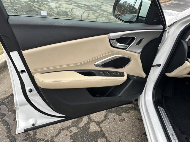 used 2023 Acura RDX car, priced at $35,791