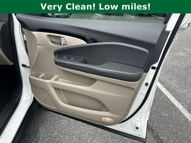 used 2022 Honda Pilot car, priced at $36,991