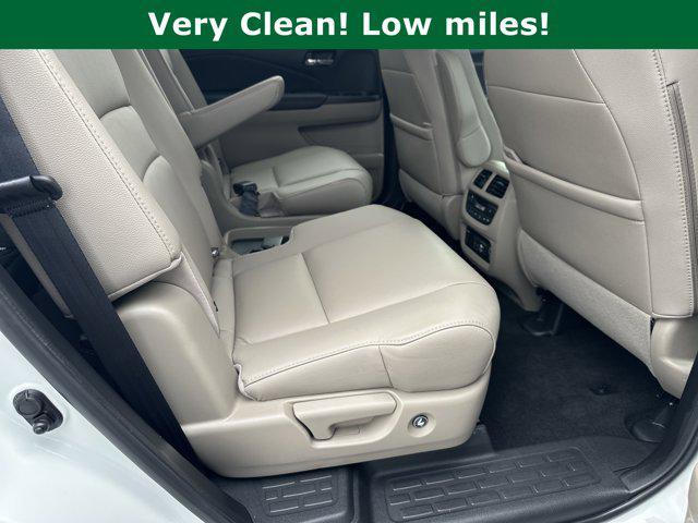 used 2022 Honda Pilot car, priced at $36,991