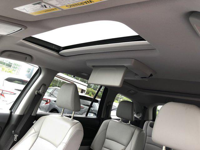 used 2020 Honda Pilot car, priced at $33,991