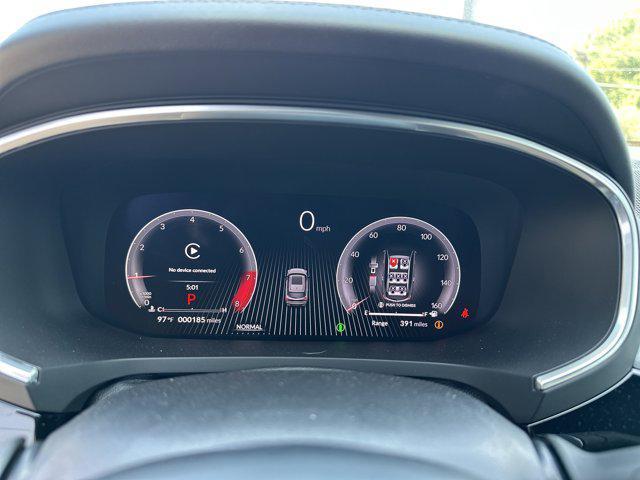 new 2025 Acura MDX car, priced at $70,250