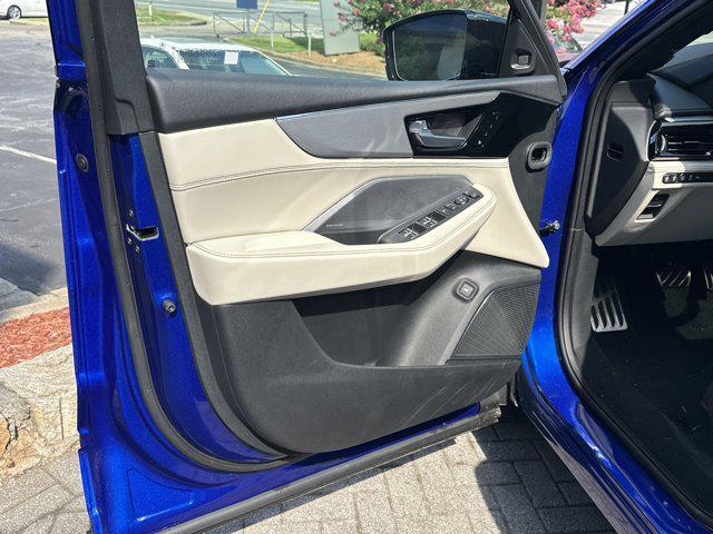 new 2025 Acura MDX car, priced at $70,250