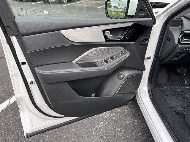 used 2024 Acura MDX car, priced at $52,991