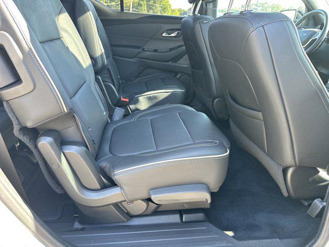 used 2022 Chevrolet Traverse car, priced at $31,991