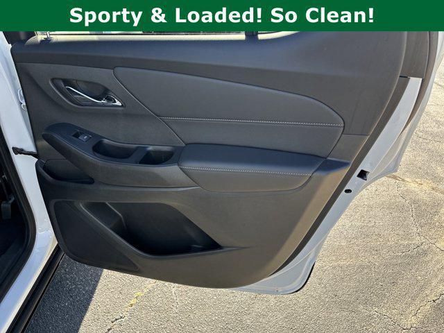 used 2022 Chevrolet Traverse car, priced at $29,991