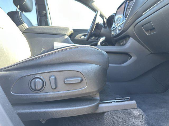 used 2022 Chevrolet Traverse car, priced at $31,991