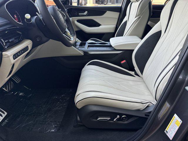 new 2025 Acura MDX car, priced at $77,200