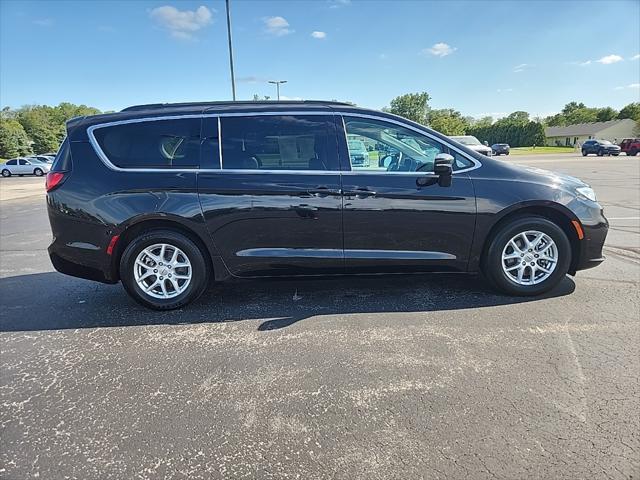 used 2022 Chrysler Pacifica car, priced at $23,458