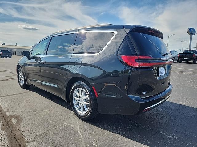 used 2022 Chrysler Pacifica car, priced at $23,458