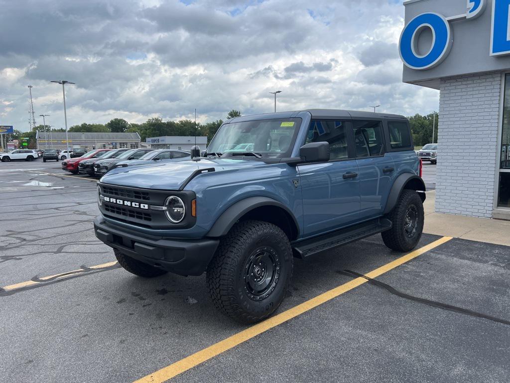 new 2025 Ford Bronco car, priced at $46,841