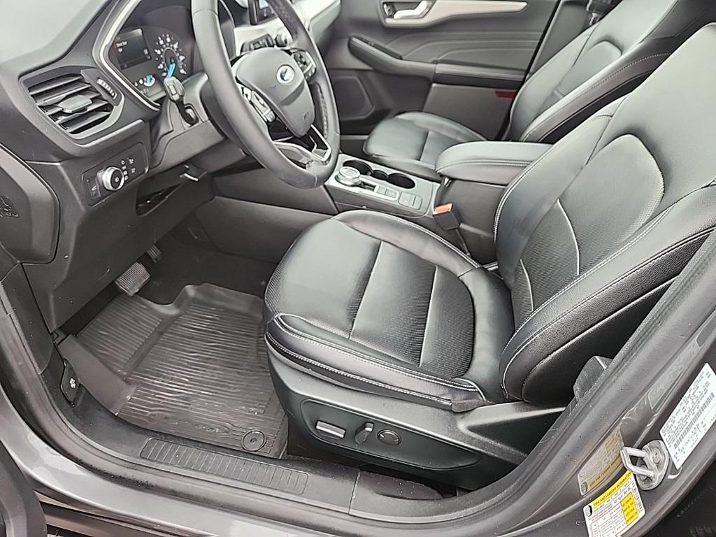 used 2022 Ford Escape car, priced at $20,842