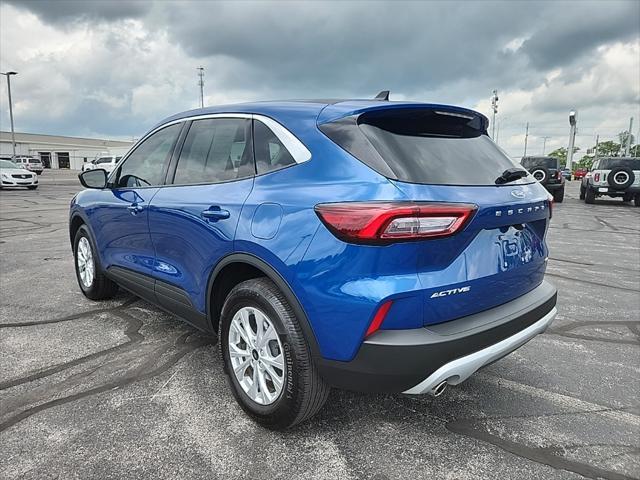 used 2023 Ford Escape car, priced at $25,944