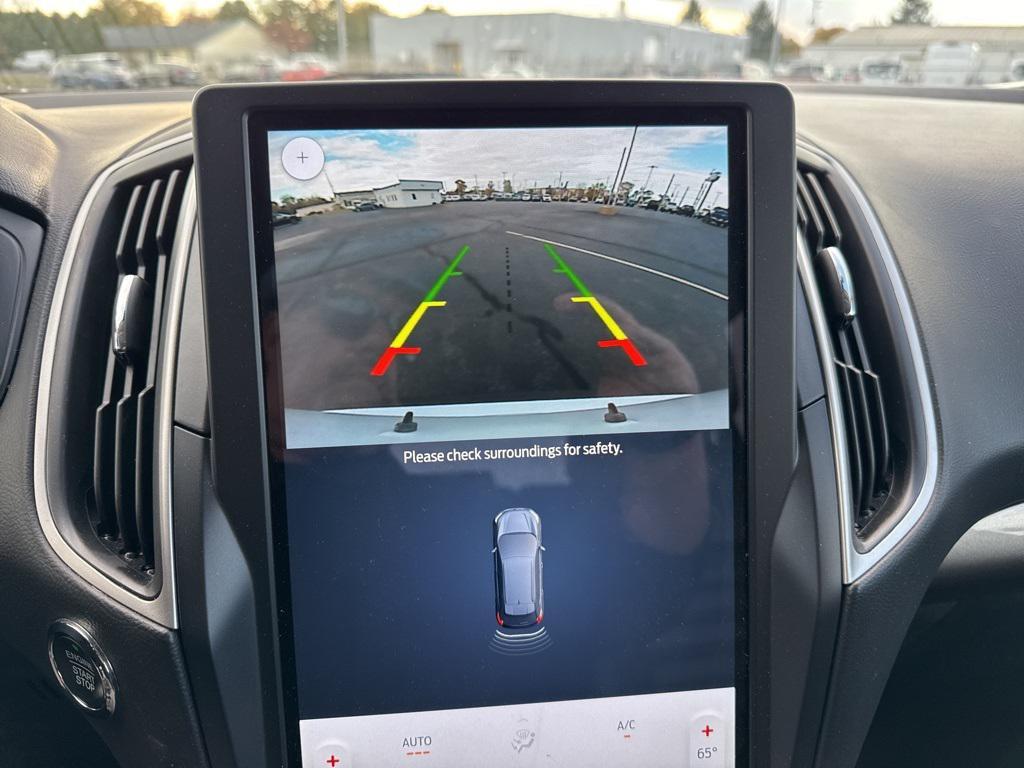 used 2024 Ford Edge car, priced at $26,862