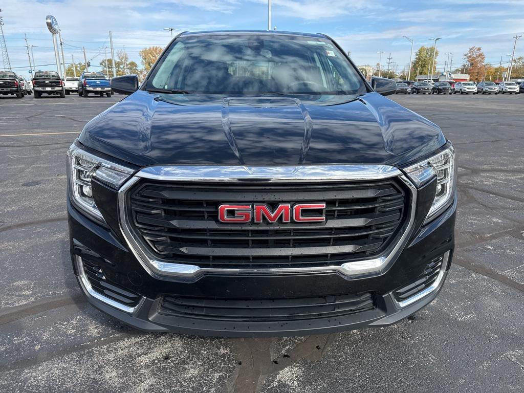 used 2024 GMC Terrain car, priced at $22,982