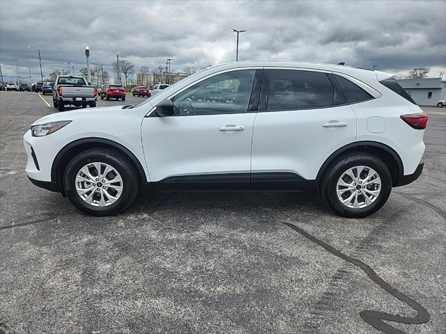 used 2024 Ford Escape car, priced at $25,999