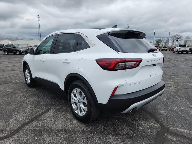 used 2024 Ford Escape car, priced at $25,999