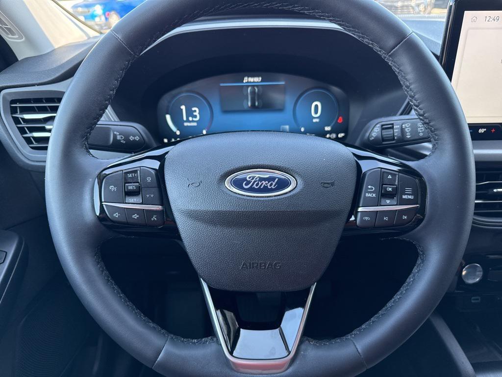 used 2023 Ford Escape car, priced at $22,500
