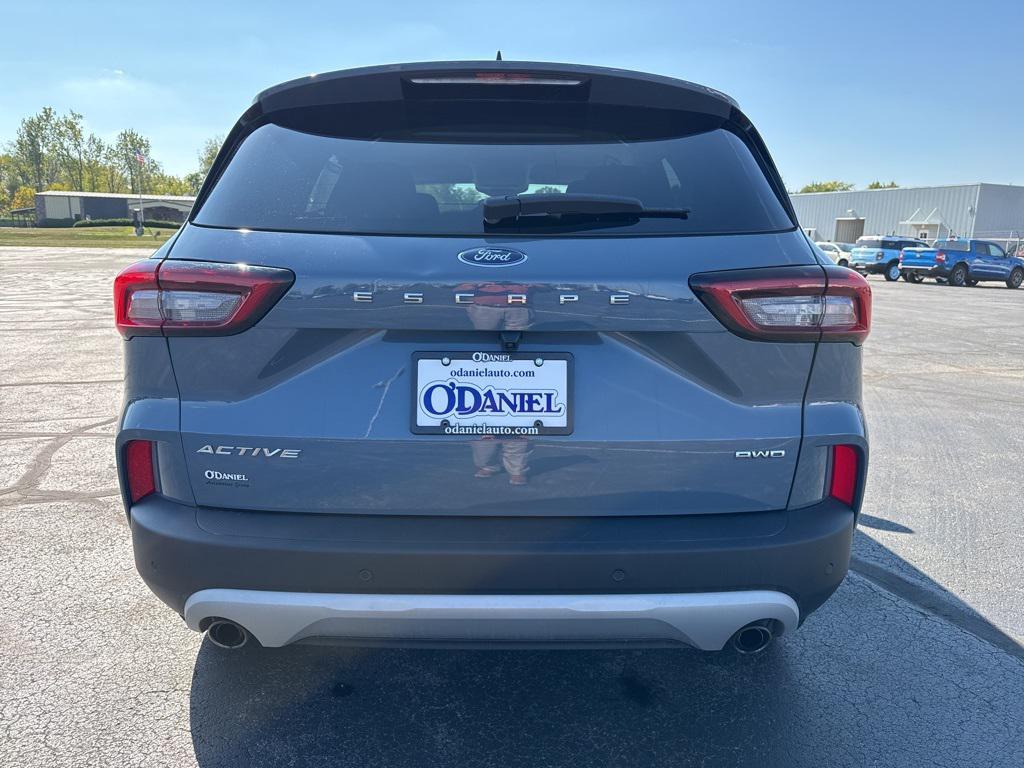 used 2023 Ford Escape car, priced at $22,500