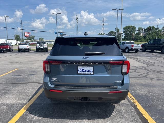 new 2025 Ford Explorer car, priced at $41,725