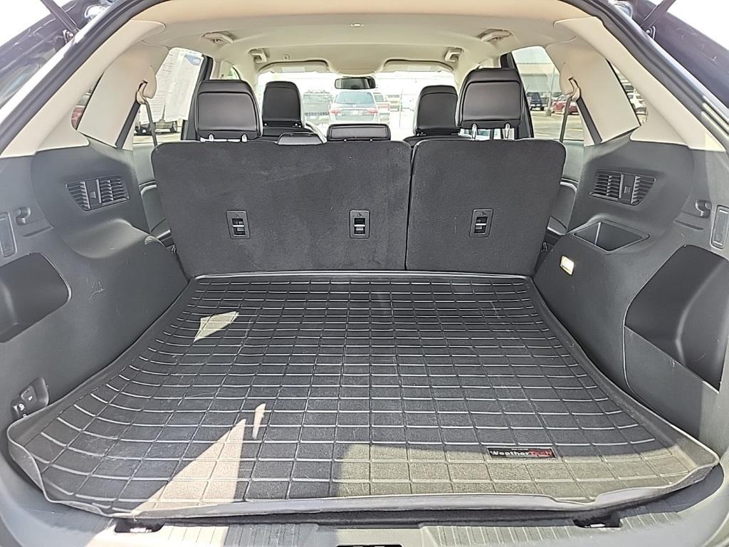 used 2022 Ford Edge car, priced at $25,000